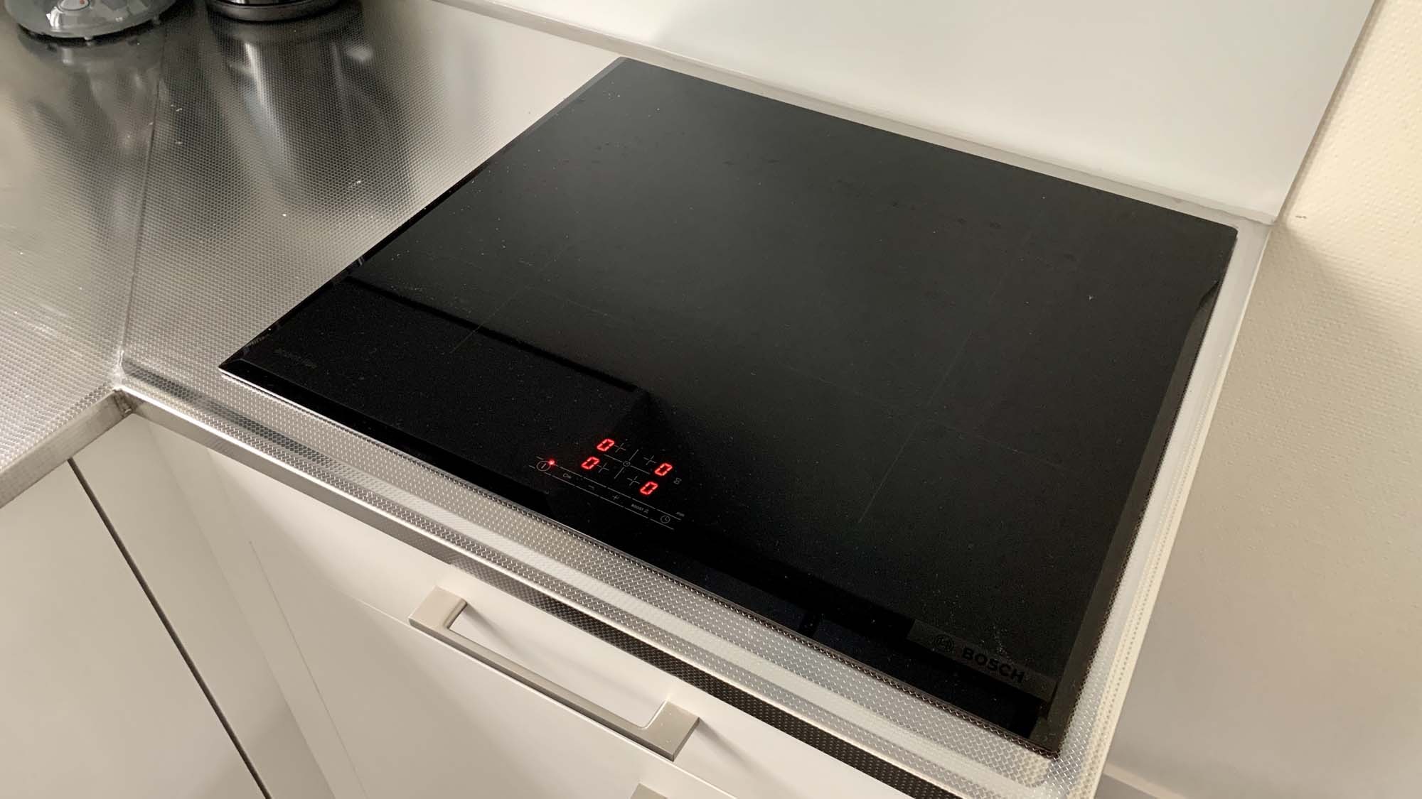 Cedar hob